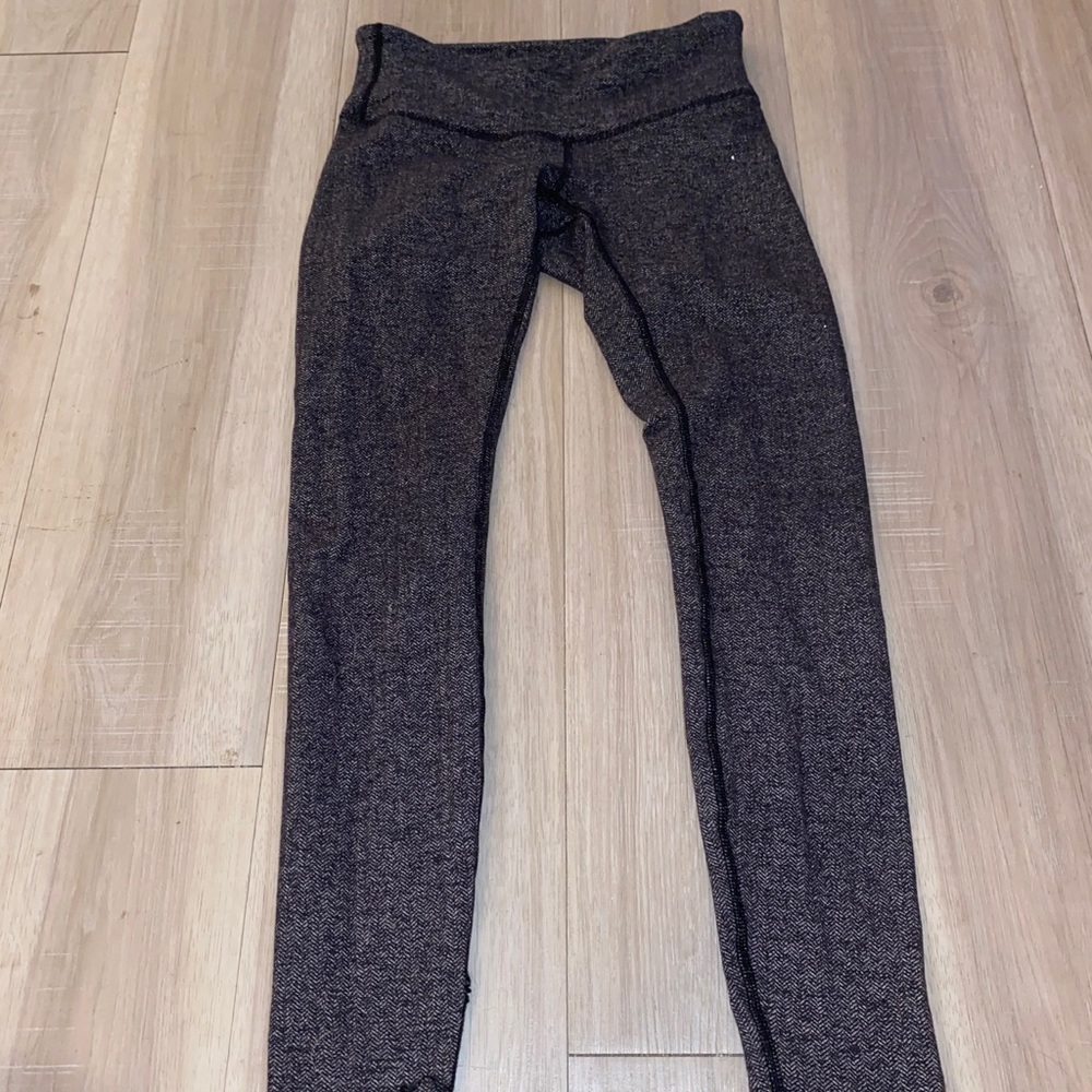 LULULEMON LEGGINGS